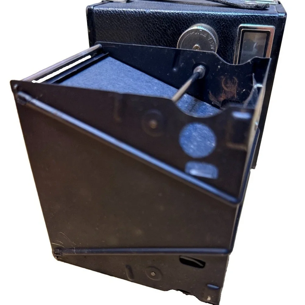 AGFA B-2 CADET Antique Vintage Box Snap Shot Film Camera USA ANSCO